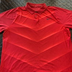 Tiger Woods Nike golf shirt